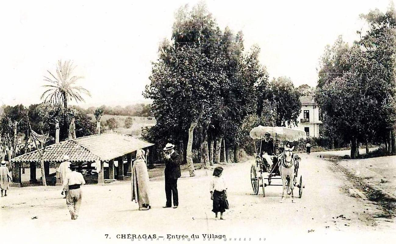 1609- Cheragas - Entree du village.jpg